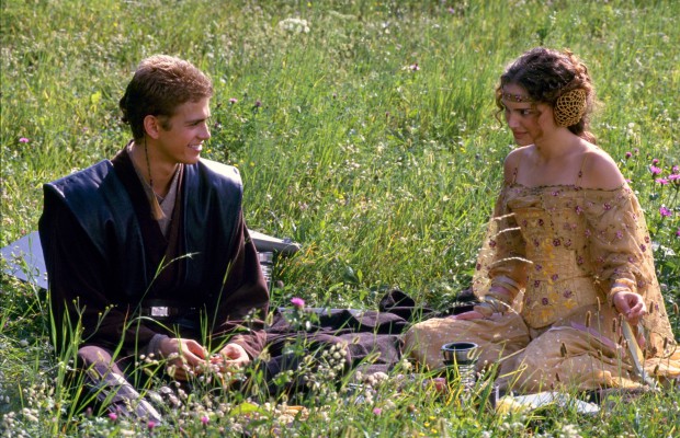 Anakin-and-Padme-anakin-and-padme-17147330-2560-1653