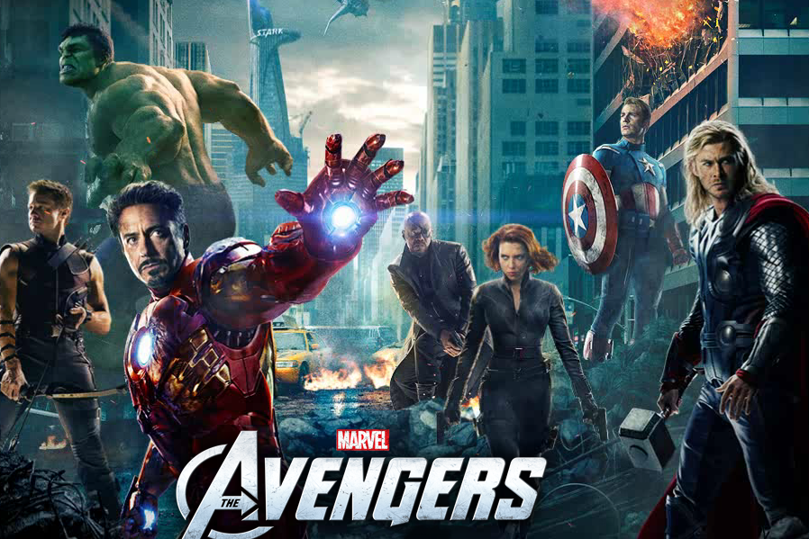 Fotograma de Los Vengadores con el equipo reunido durante la Batalla de Nueva York, reflejando la épica coral del filme.